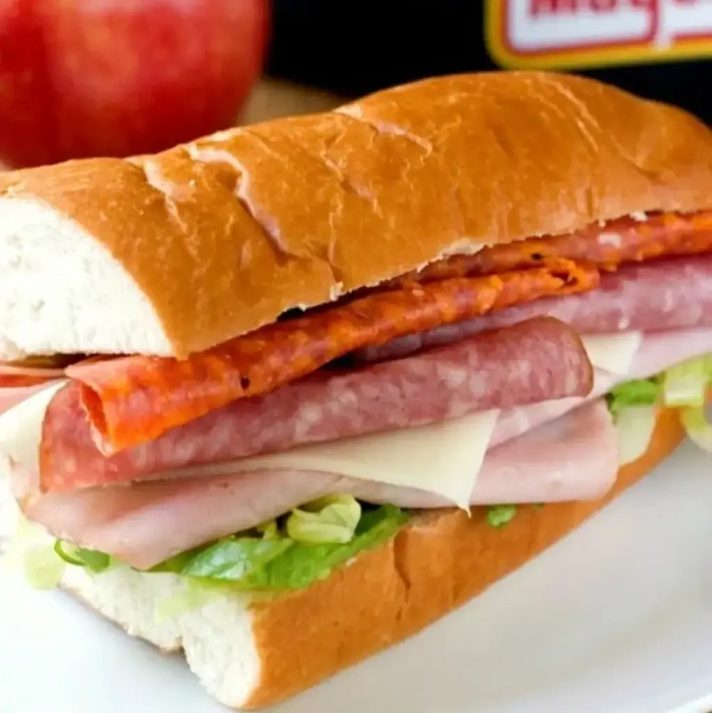 01. Ham, Salami & Pepperoni